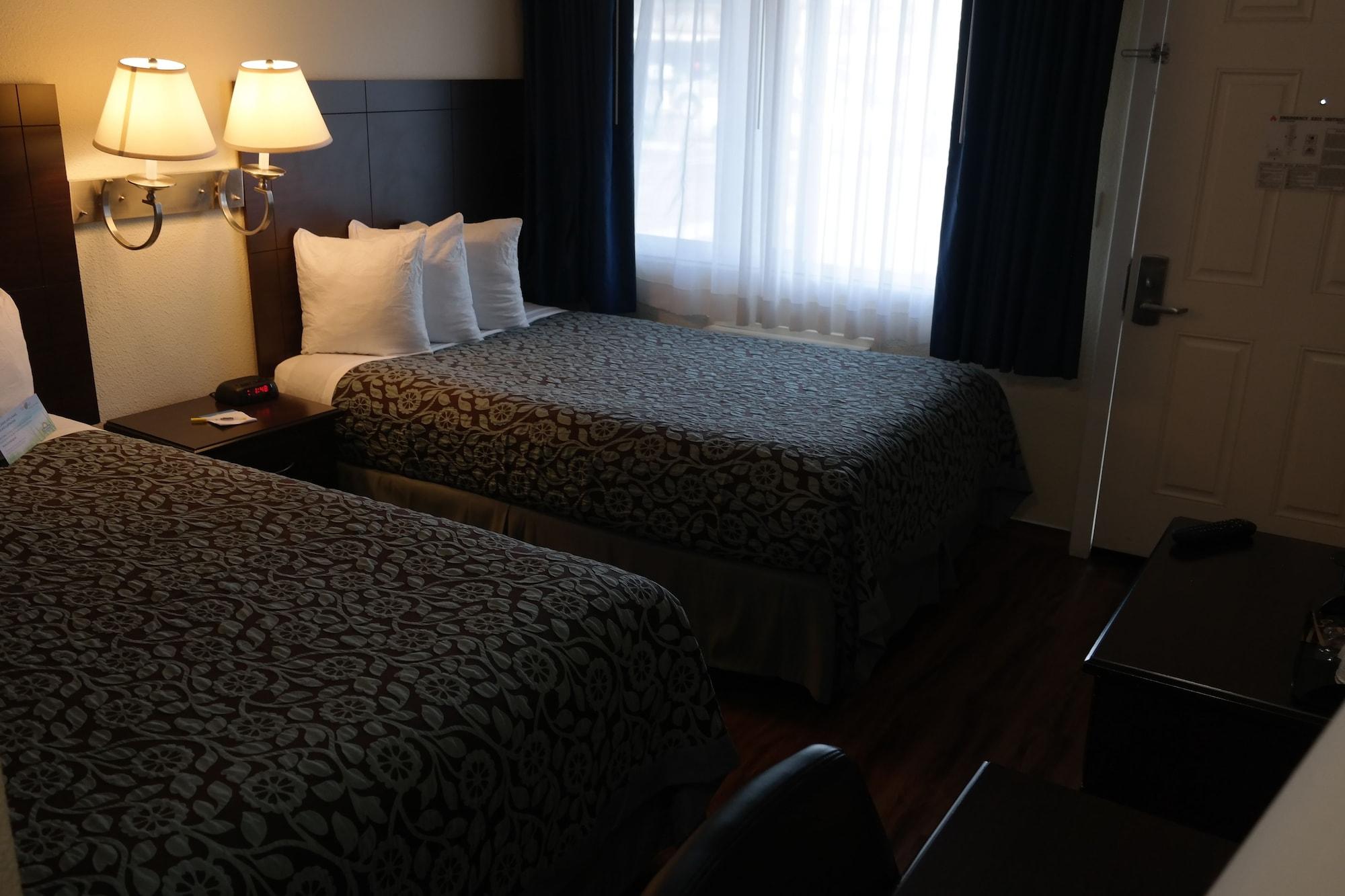 Days Inn By Wyndham Santa Maria Esterno foto