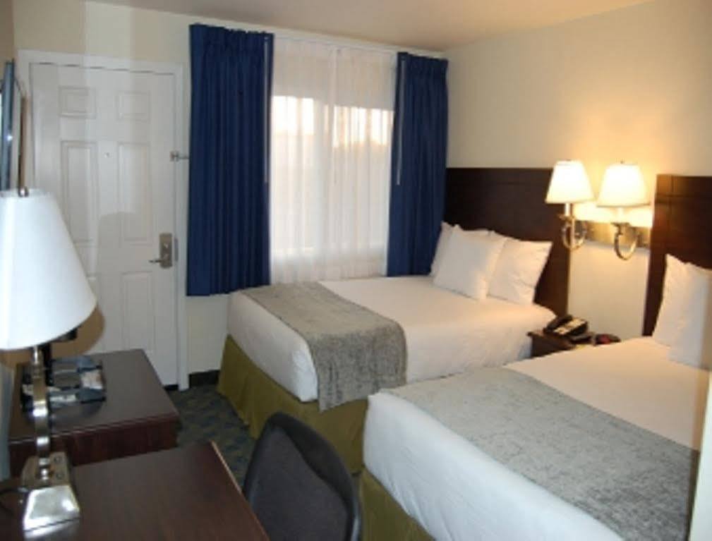 Days Inn By Wyndham Santa Maria Esterno foto