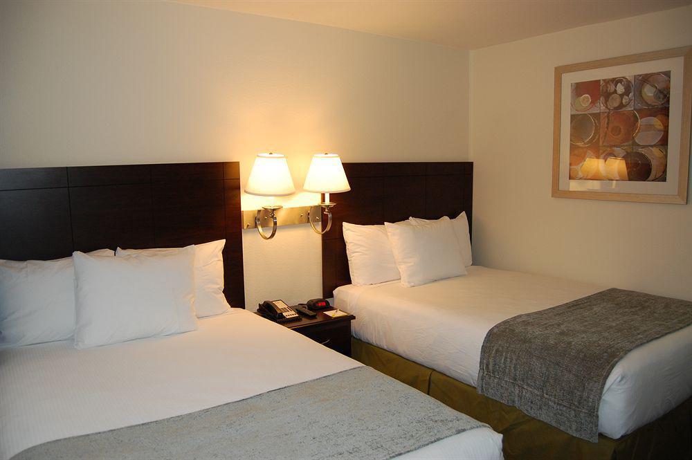 Days Inn By Wyndham Santa Maria Esterno foto